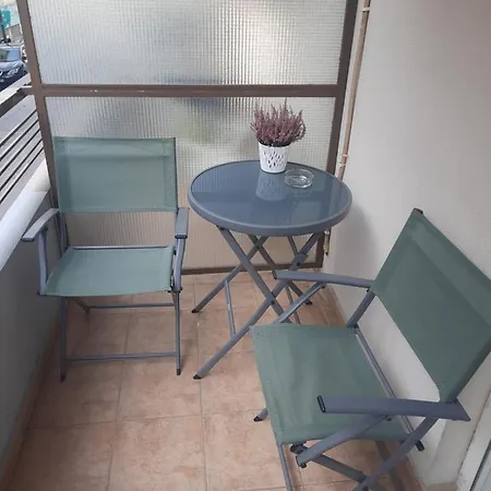 Aelia Studio Larissa