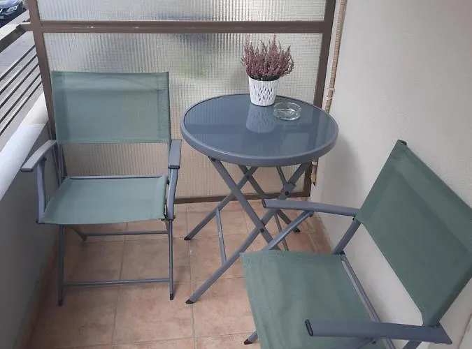 Aelia Studio ラリサ